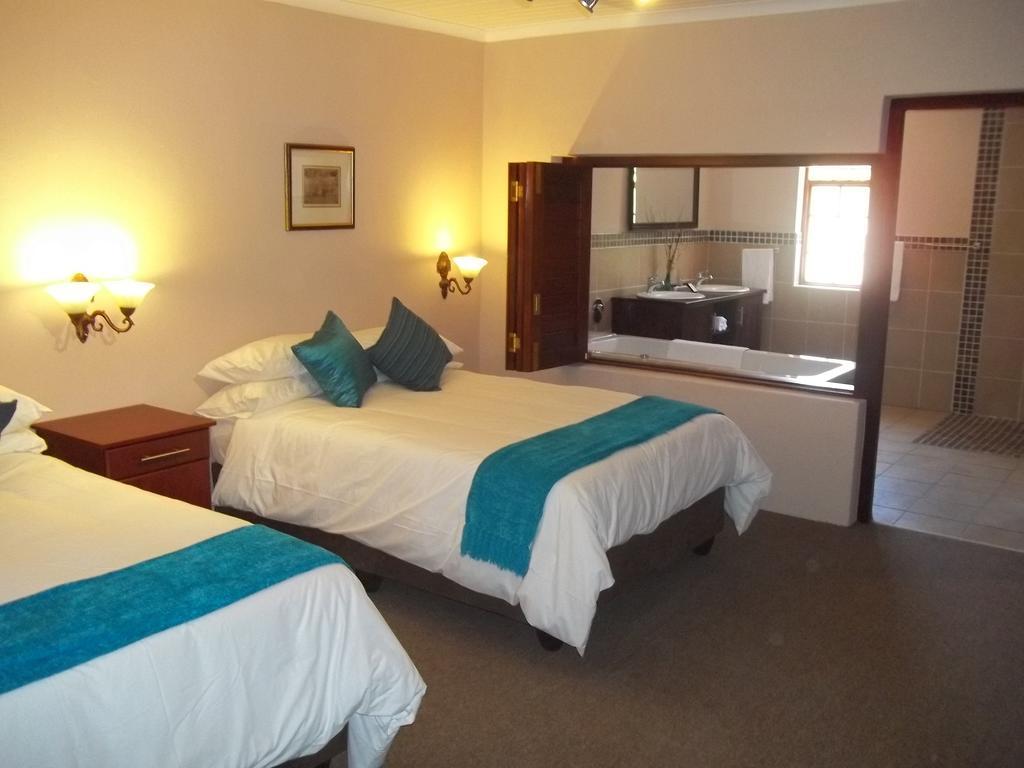 Queen Manor Boutique Guest House Graaff-Reinet 객실 사진