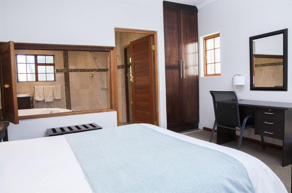 Queen Manor Boutique Guest House Graaff-Reinet 외부 사진